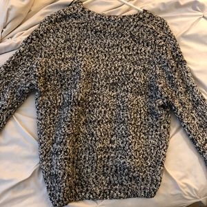 Super cute and comfy sweater